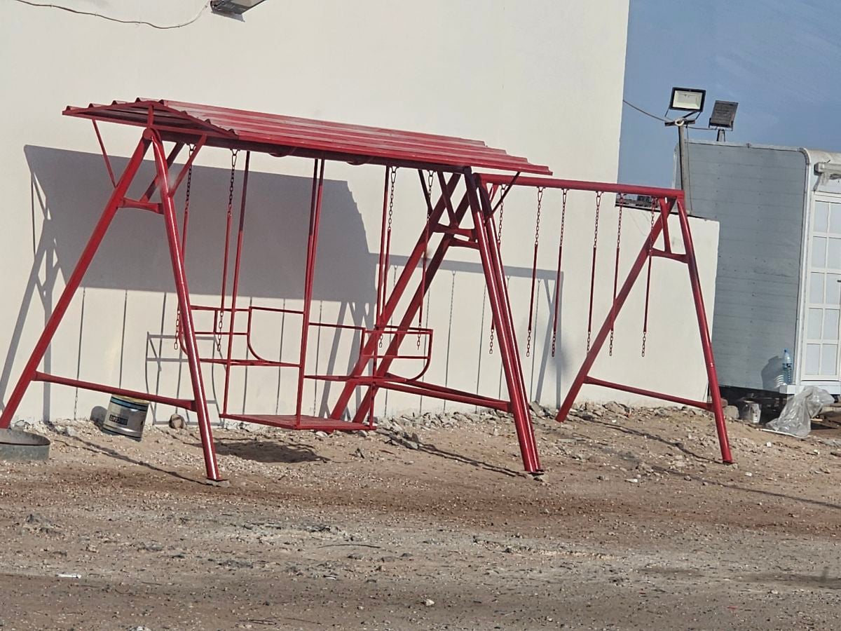 swing - Image 1