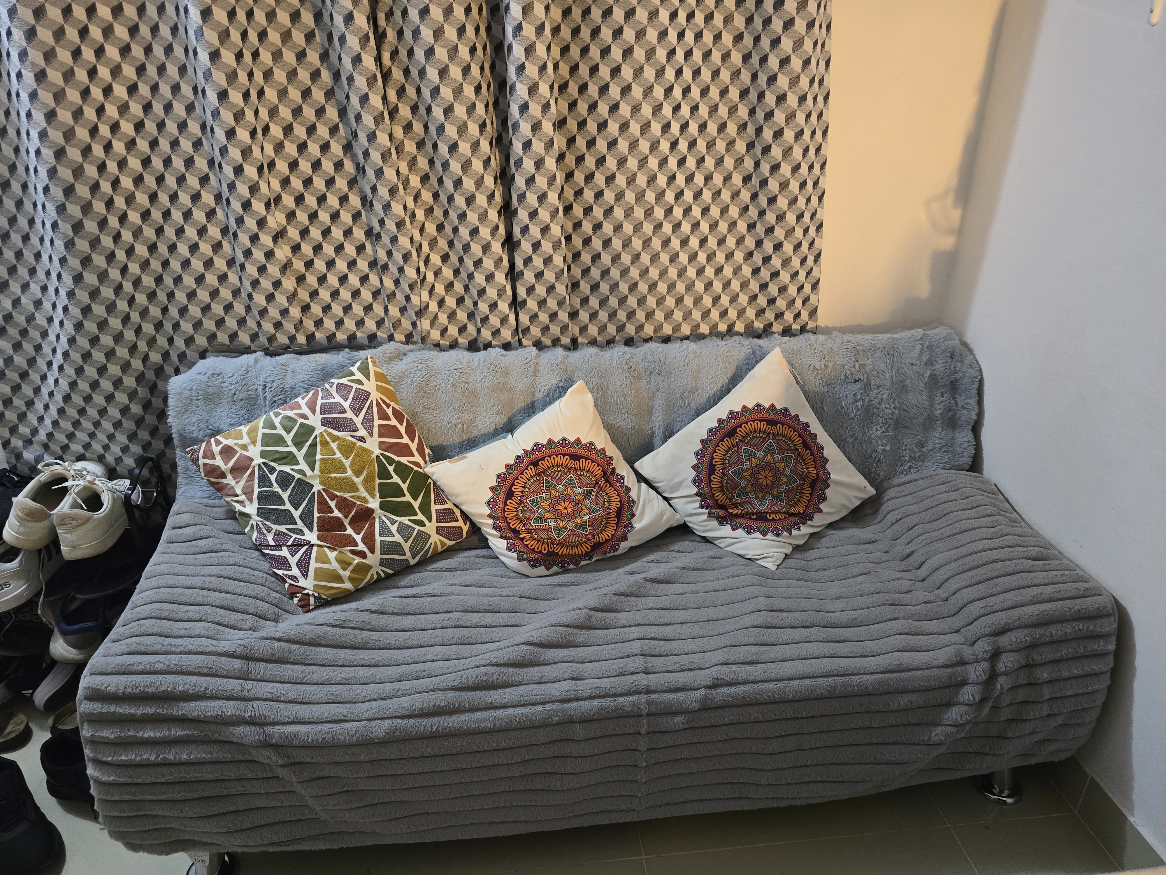 Linda 3-Seater Fabric Sofa Bed - Image 2