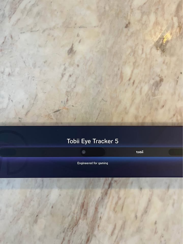 Tobi Eye tracker 5 - Image 1