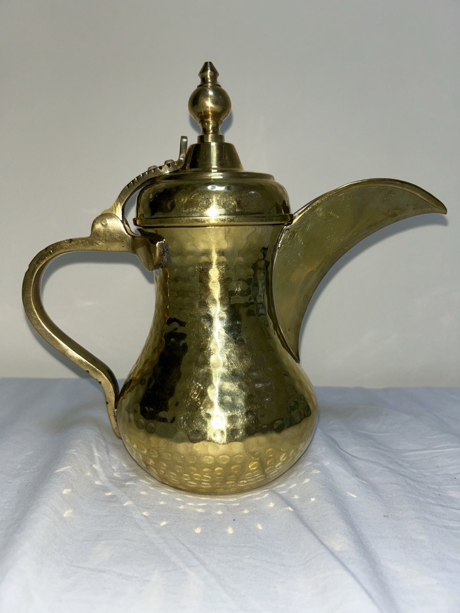 Arabic Coffee pot, Arabic Dalla, Arabic tea/coffee pot, Brass Handicraft dalla - Image 4