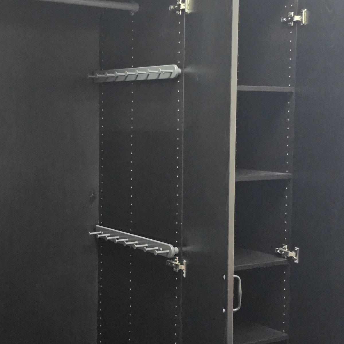 IKEA PAX wardrobe set - 6 doors - Image 4