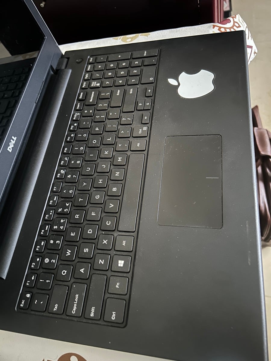 Dell 15 inch- Good condition lap for sale - Image 1