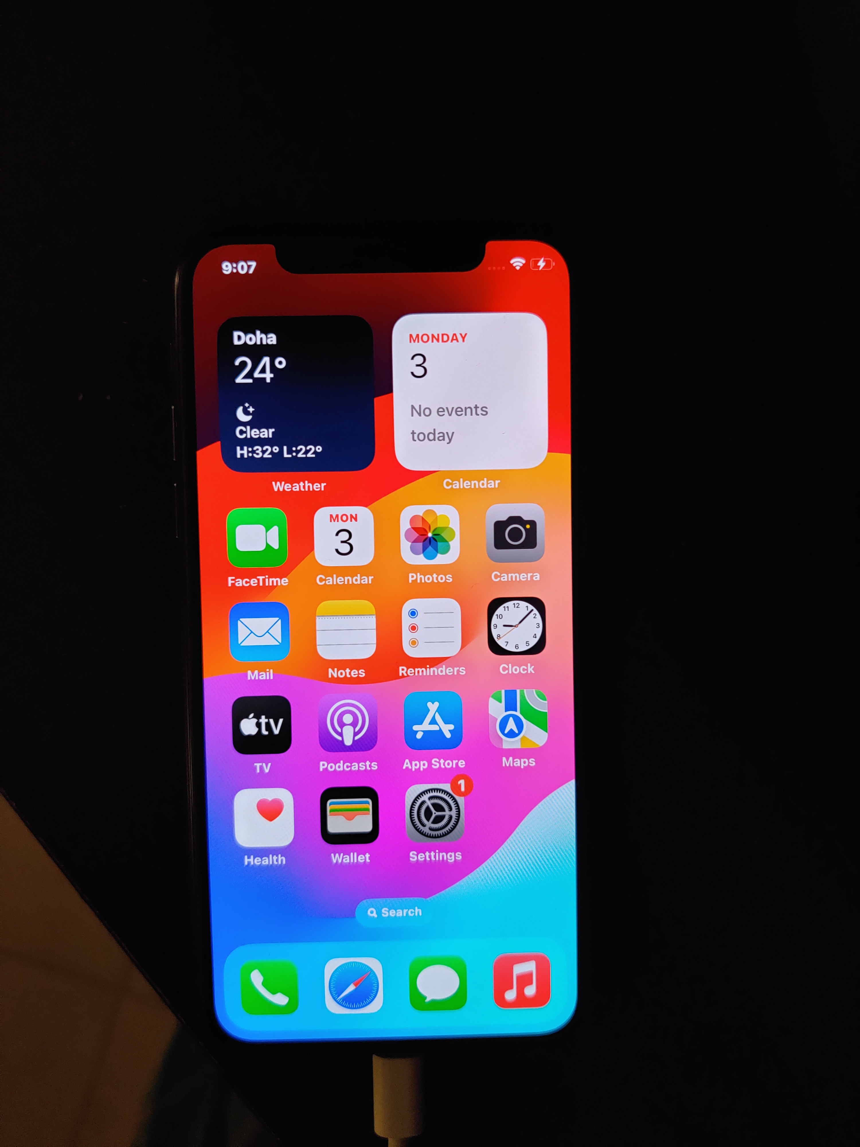 IPhone XS for sale - Image 1