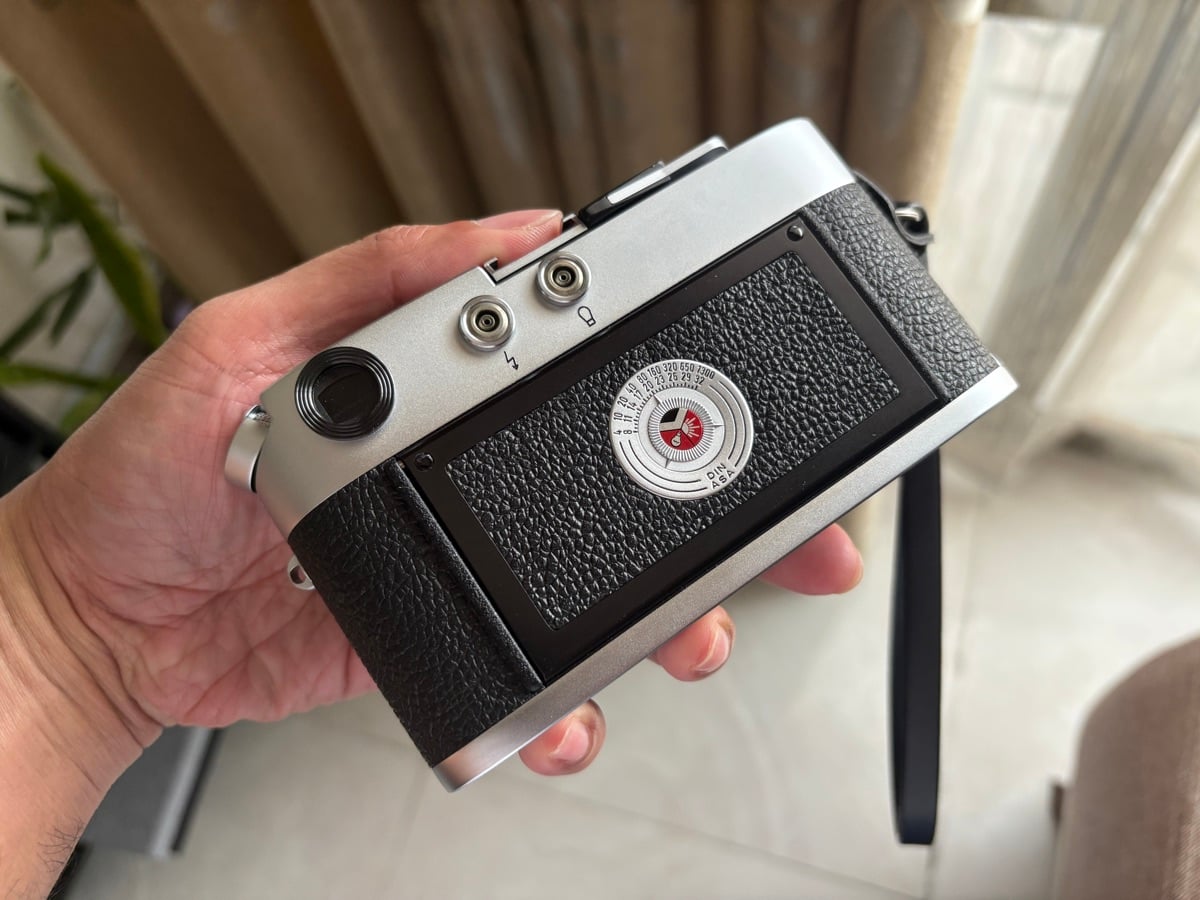 Leica M4 film camera - Image 2