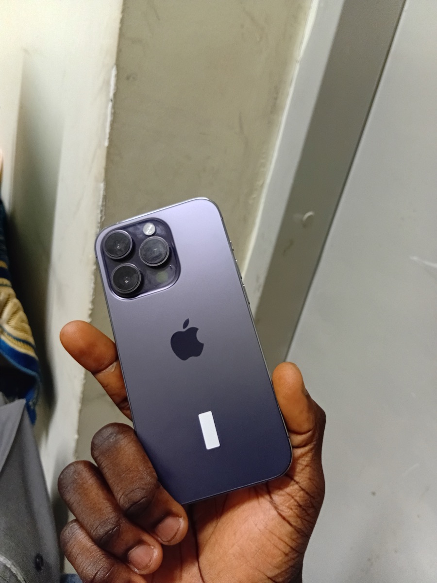 iPhone 14 Pro - Image 1