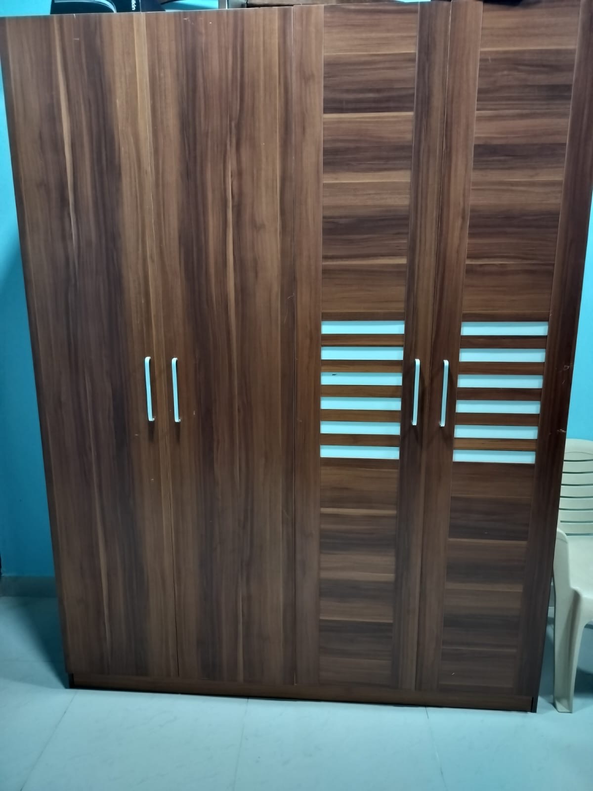 4 DOOR Wardrobe @ 350 - Image 1