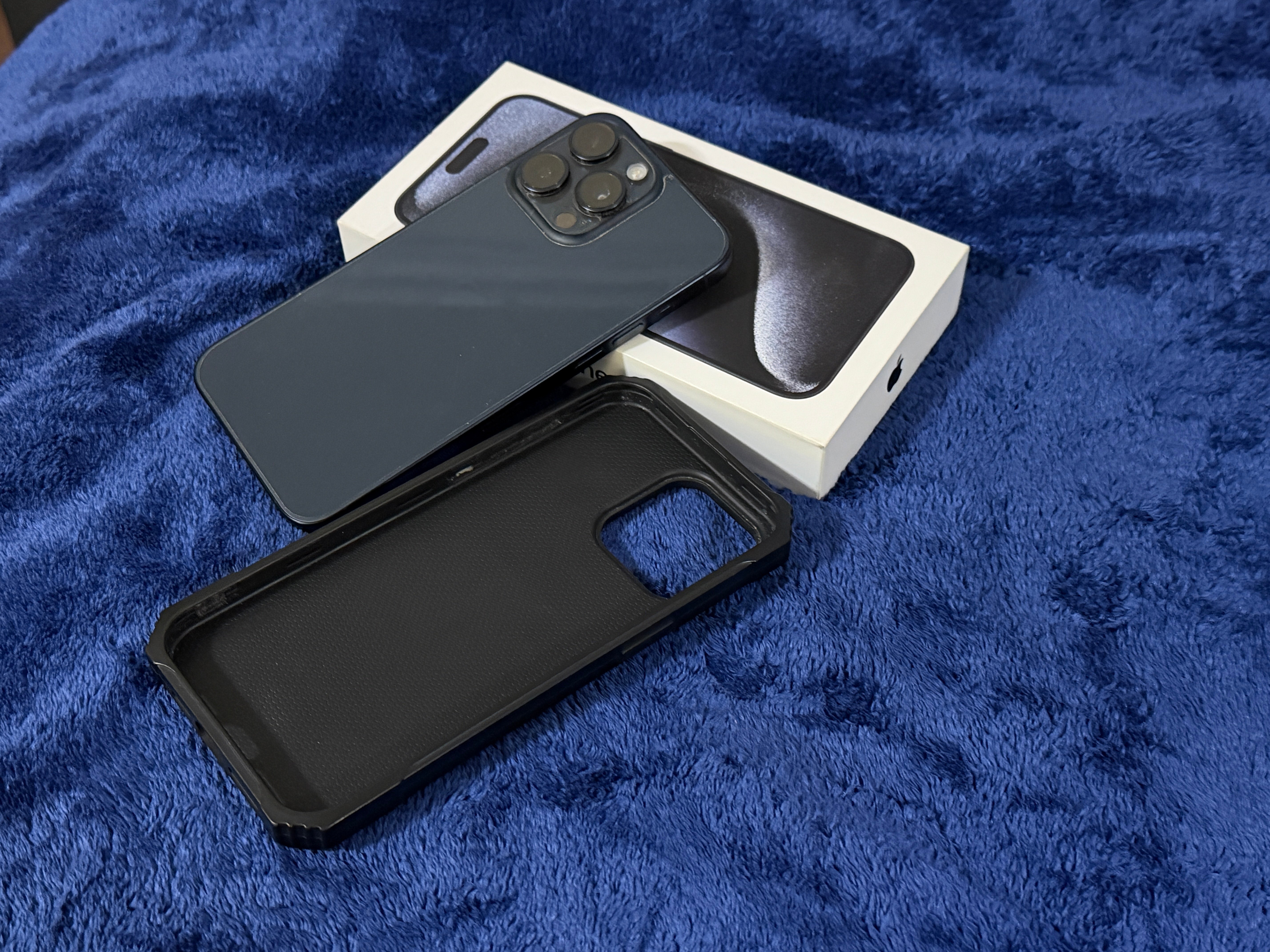 ? Apple iPhone 15 Pro Max – 256 GB – Blue Titanium | For Sale - Image 2