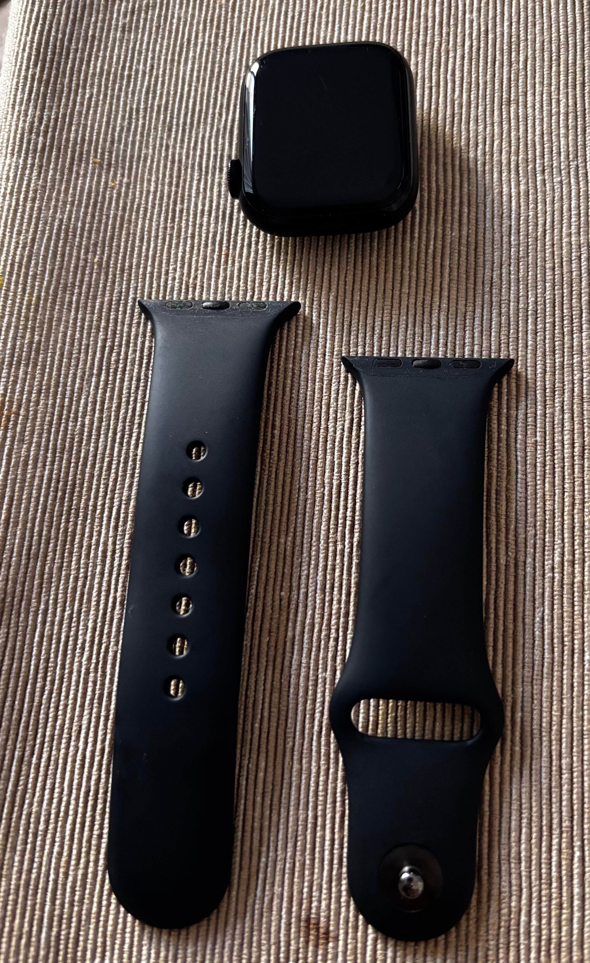 Apple Watch series 8 GPS Size 41 - Image 2