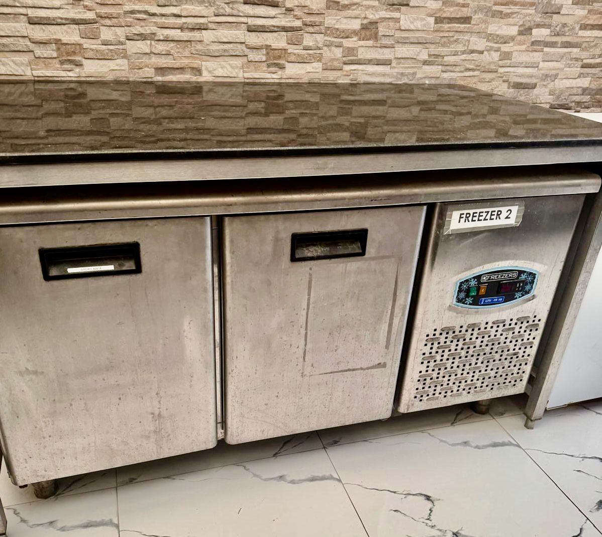 KITCHEN EQUIPMENTS (RESTAURANT/COFFEE SHOPS - Image 6