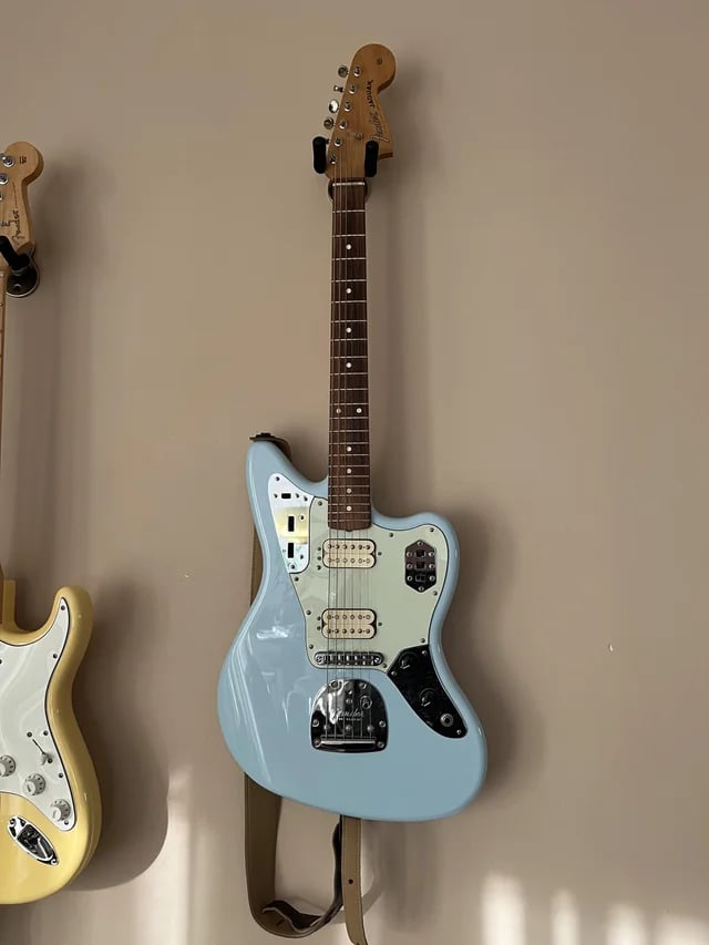 Fender Jaguar Vintera 60s Electric guitar - Image 3