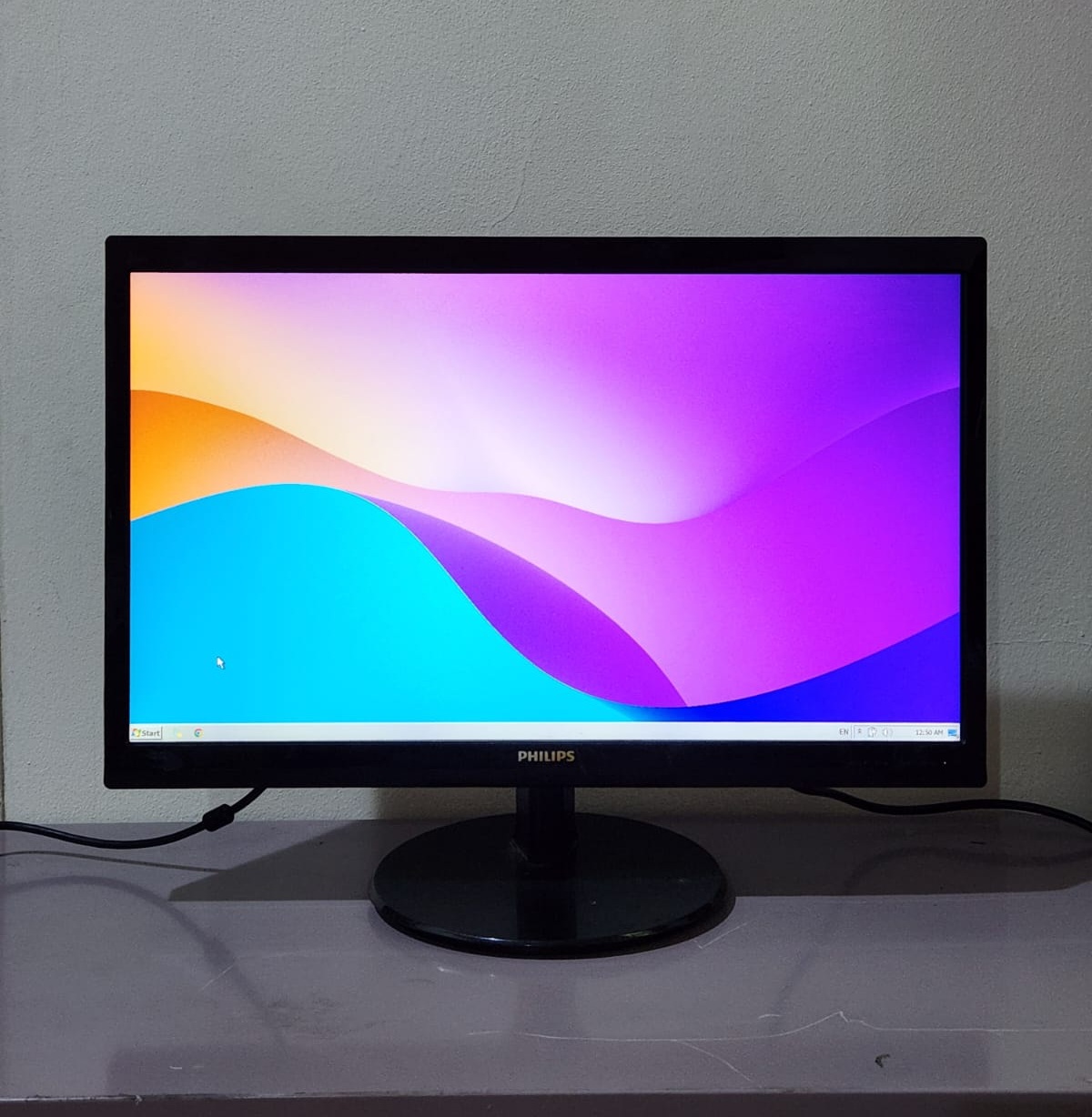 24" Full HD Monitor - Philips - Image 1