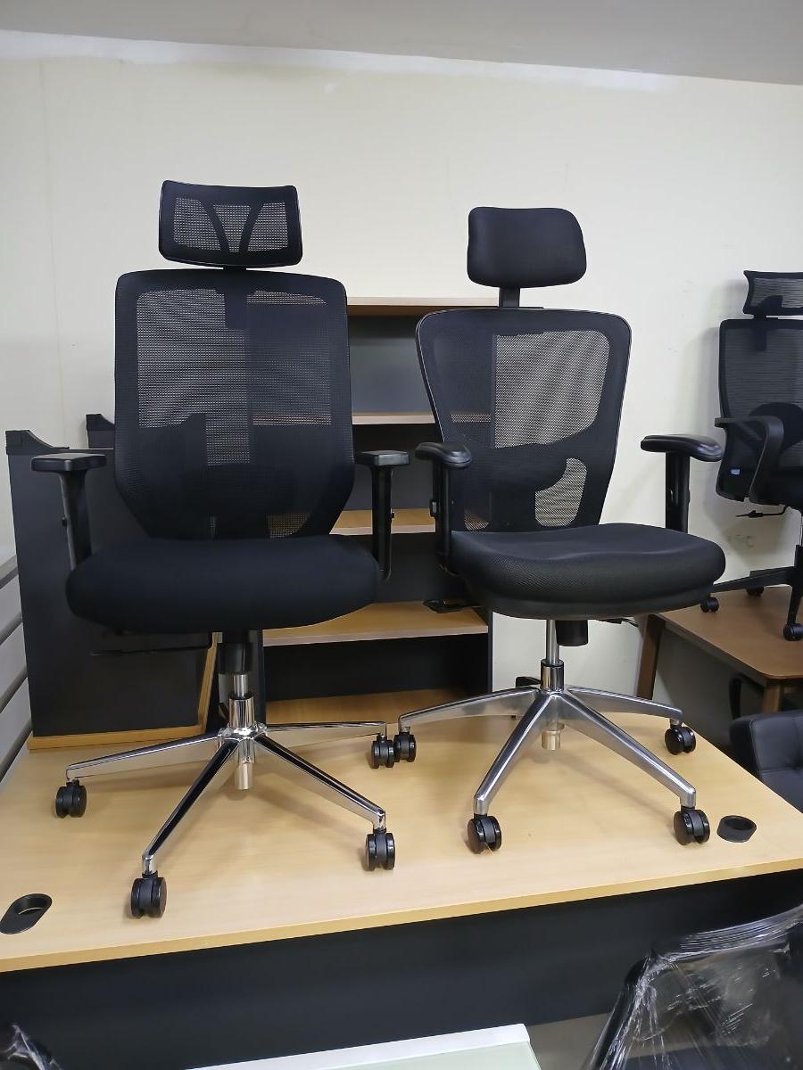 Used office furniture buy sell in Qatar 55157083 - Image 19