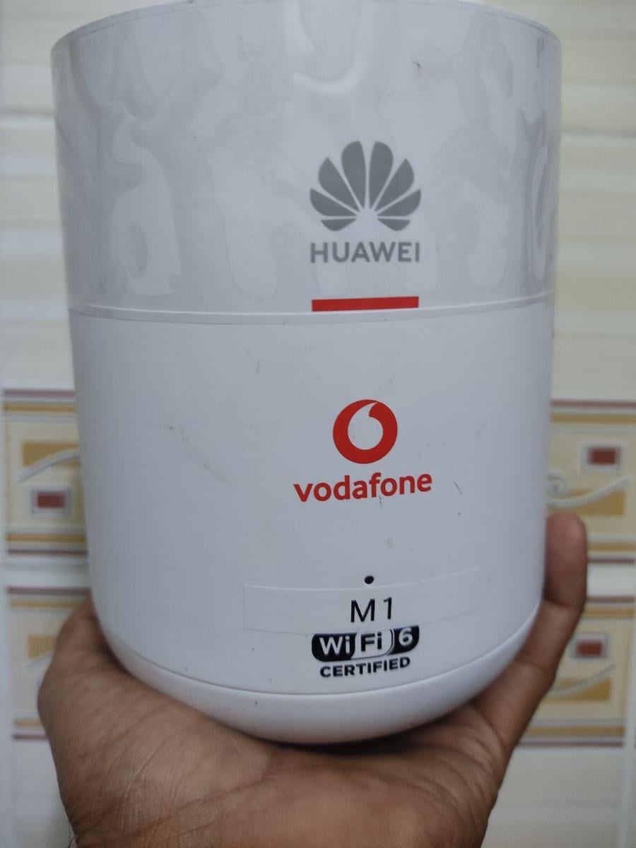 50riyal fixed Vodafone wired WiFi router - Image 1
