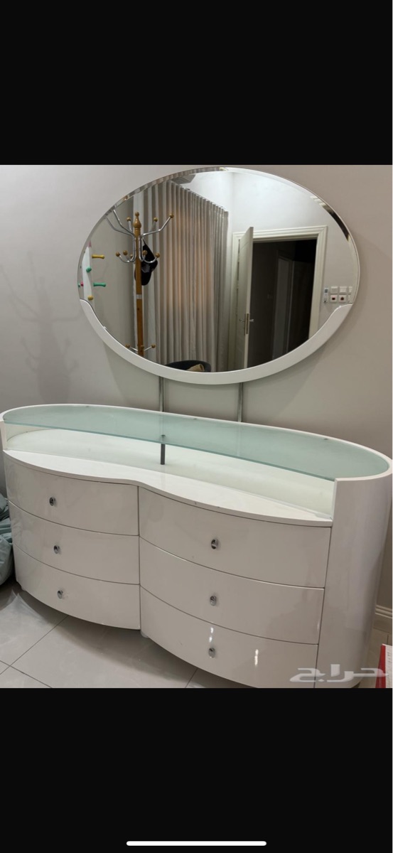 Dressing table bed - Image 2
