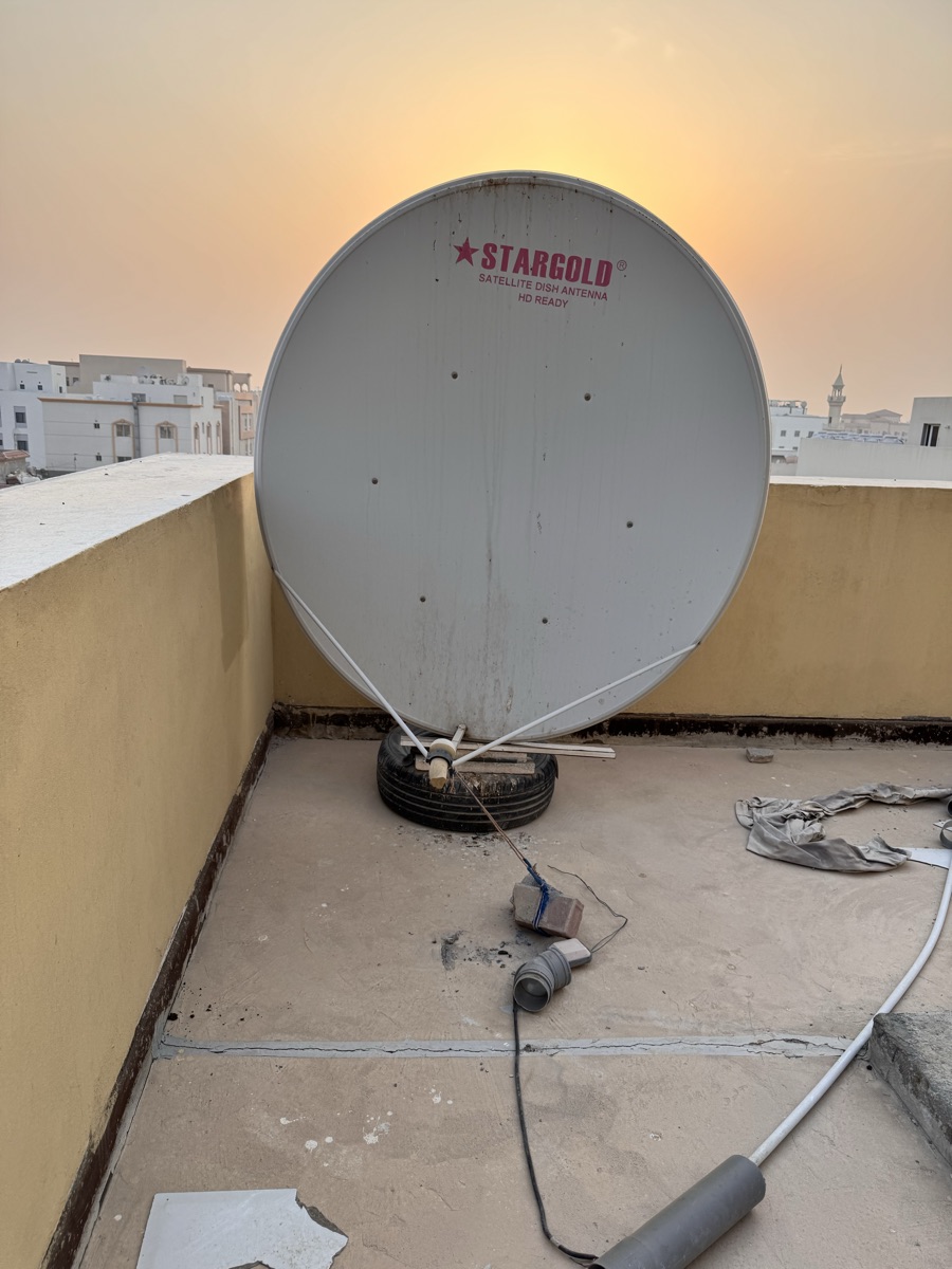 Airtel dish - Image 1