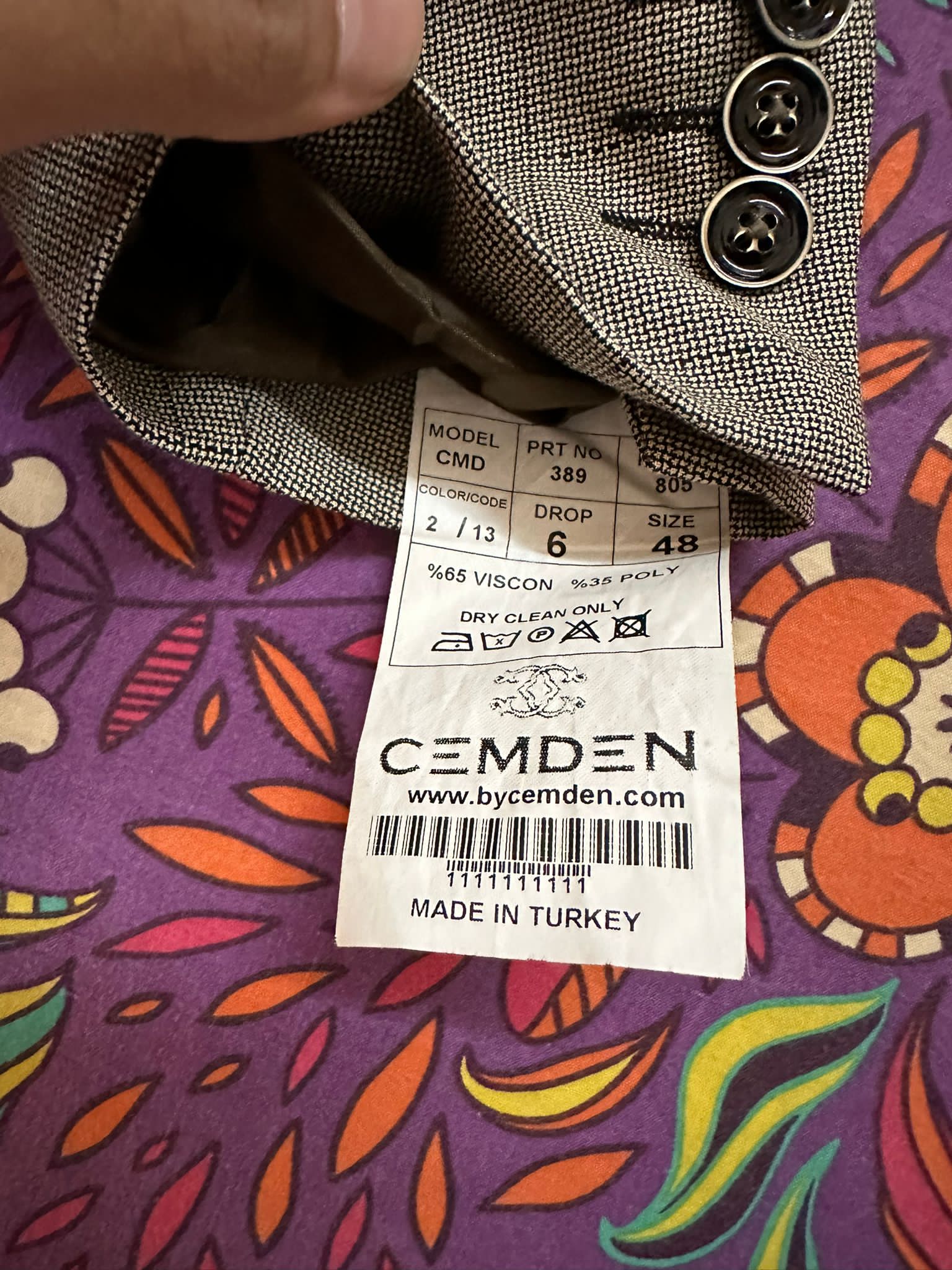 3 pc suit for sale (full set) QR 300 only.  - Image 2