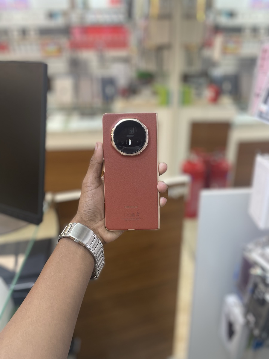 HONOR MAGIC V3 - Image 1