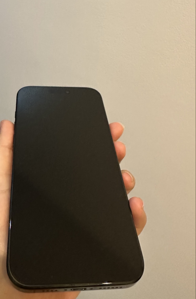 iPhone 16 pro max - black titanium - Image 3