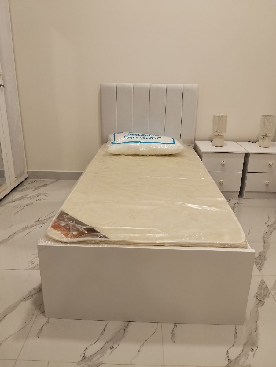 New single bed frame for sale - Image 3