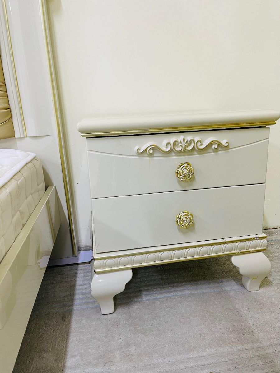 Bedroom set sell - Image 5