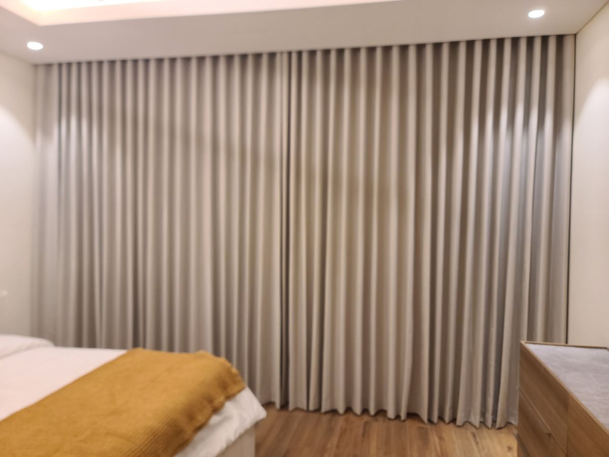 New model curtains selling and fixing available - Image 12