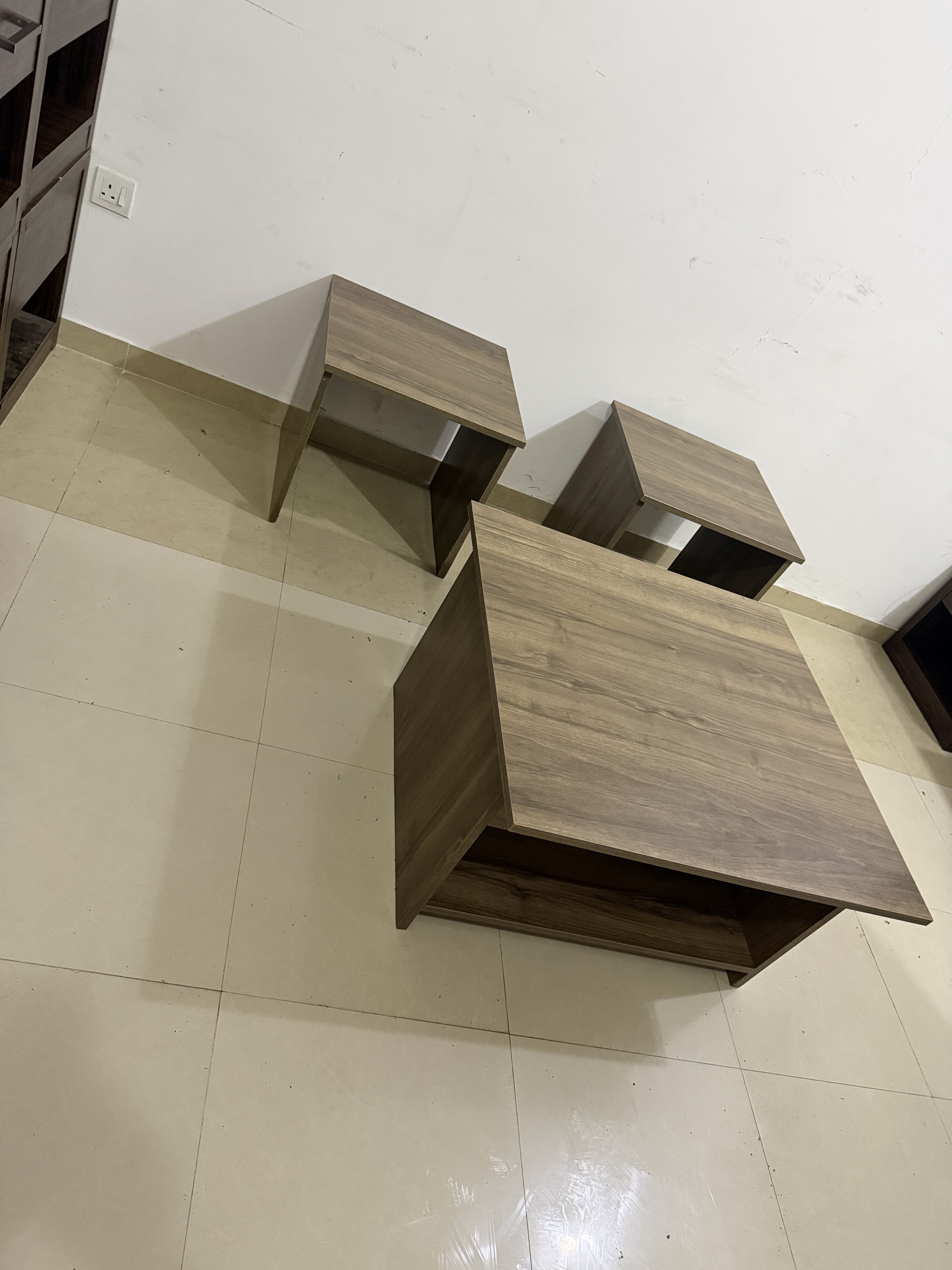 Urgent Sale home centre Living room Table set   - Image 2