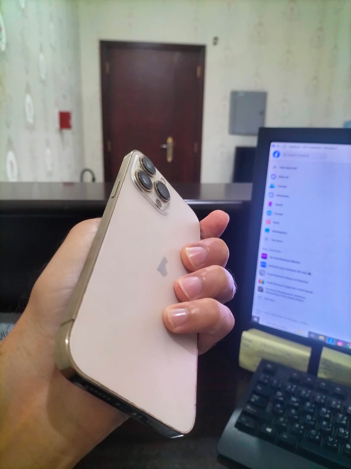 iphone 13 pro max 256 For Sale  - Image 5