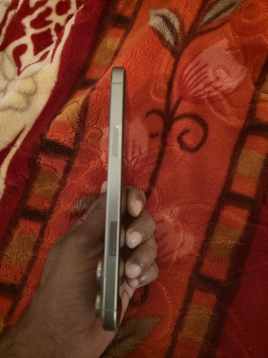 iPhone 16 pro max 256 gb Natural Titanium - Image 6