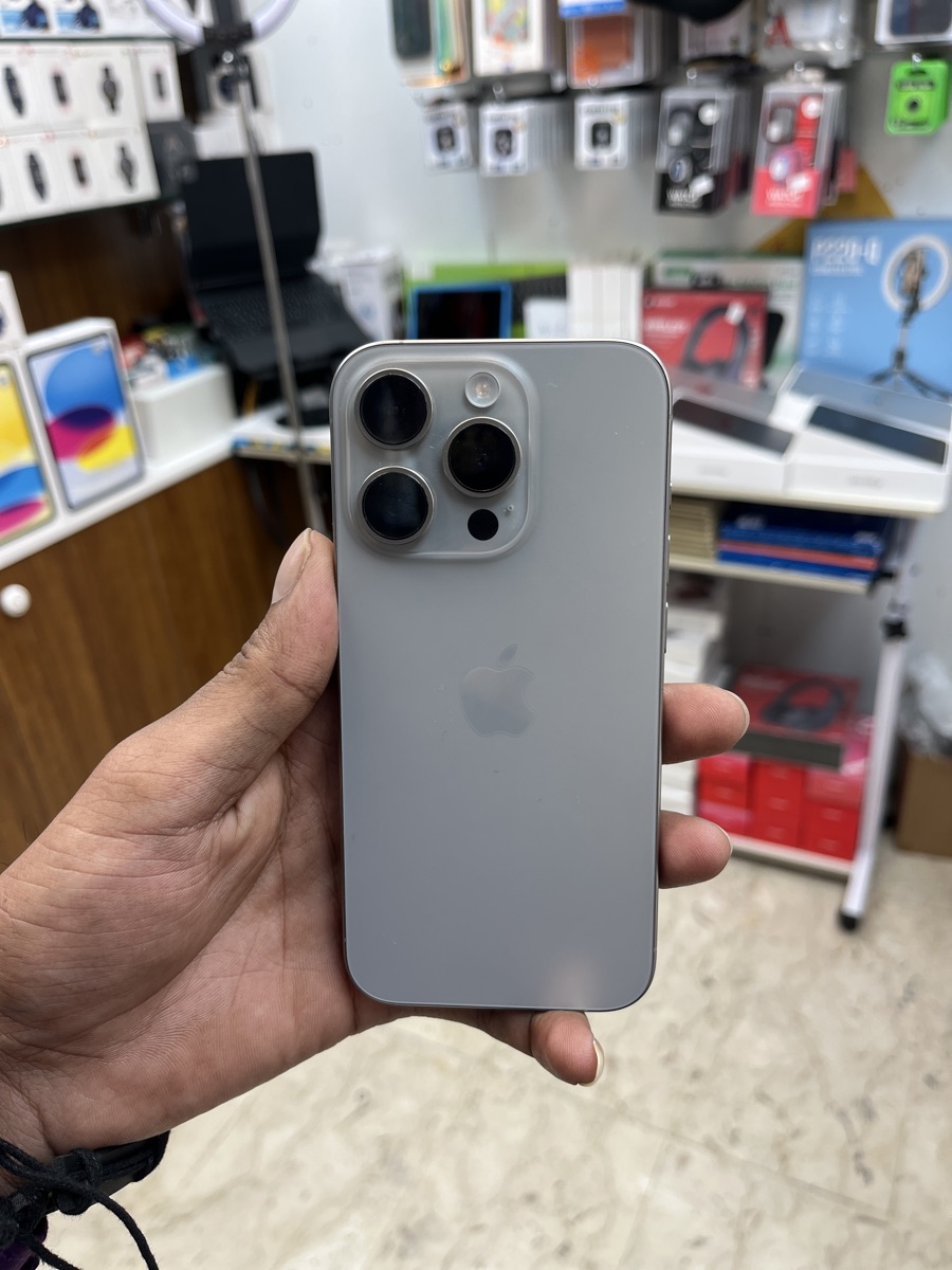 I PHONE 15 PRO 128GB - Image 2