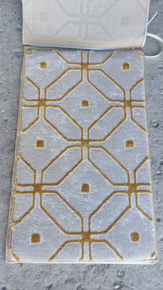 THICK CARPET. HURRY UP RAMADAN OFFER - Image 8