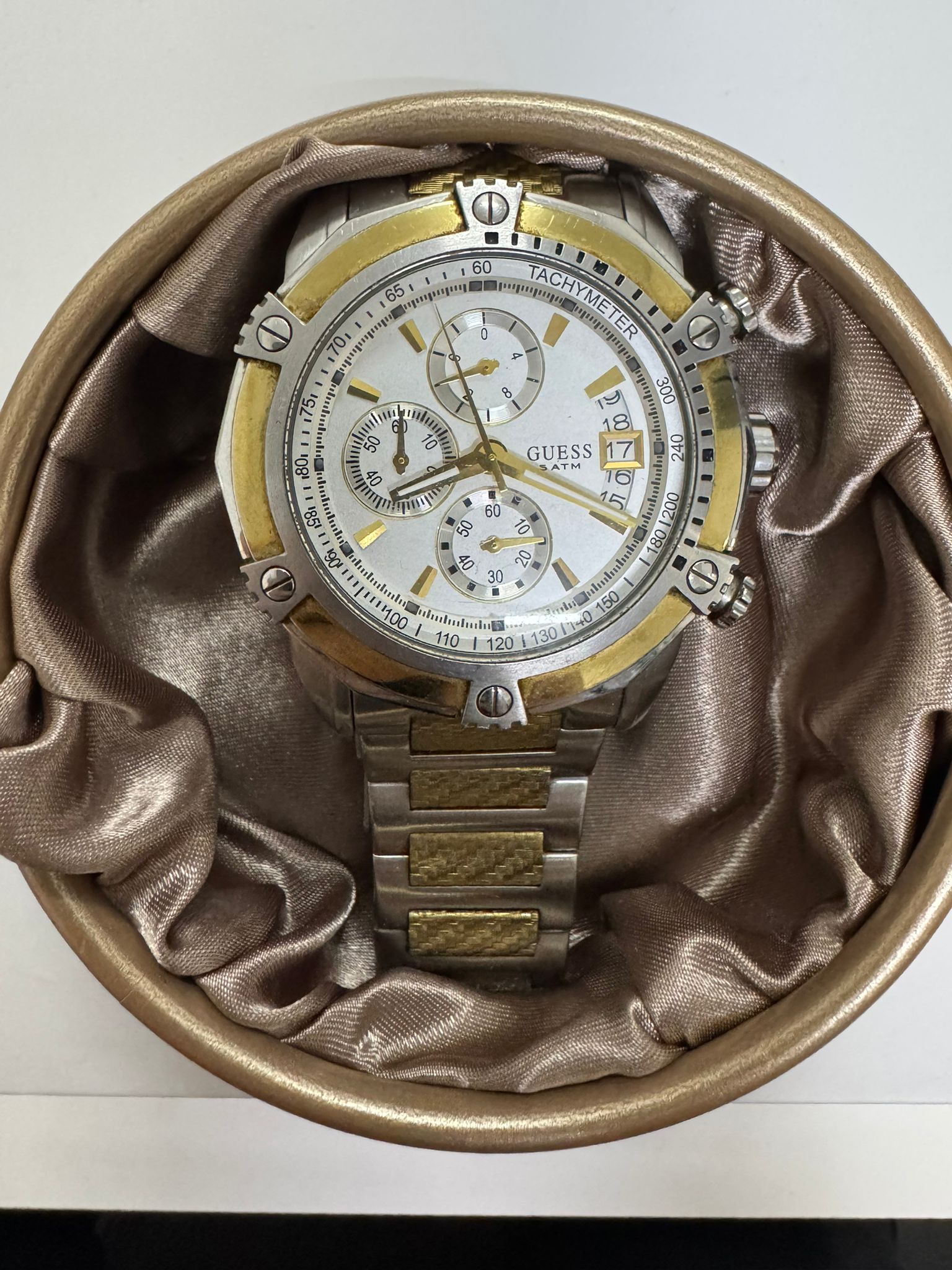 1100 Guess Watch Original - Image 3