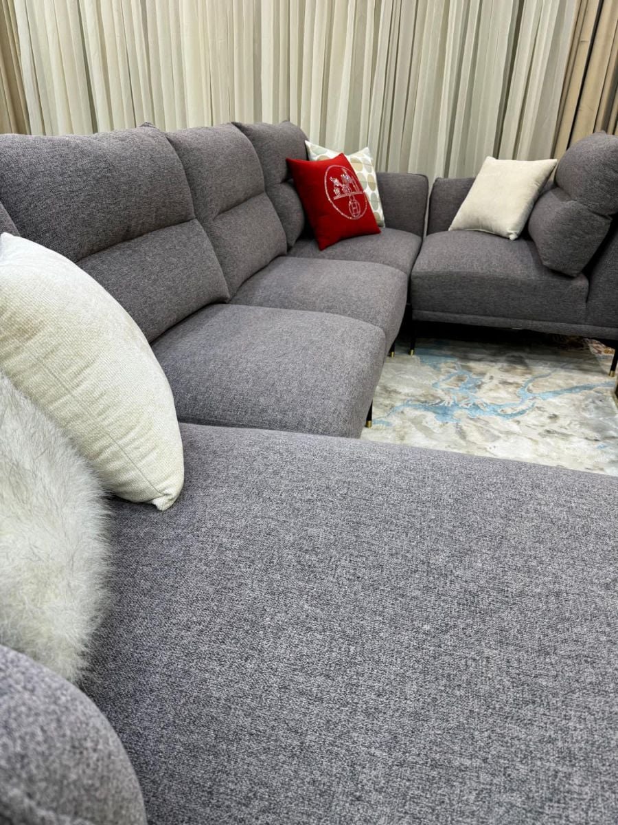 Brend new{  U SHAPE SOFA} for sell good condition call or what's app  71532454 - Image 3