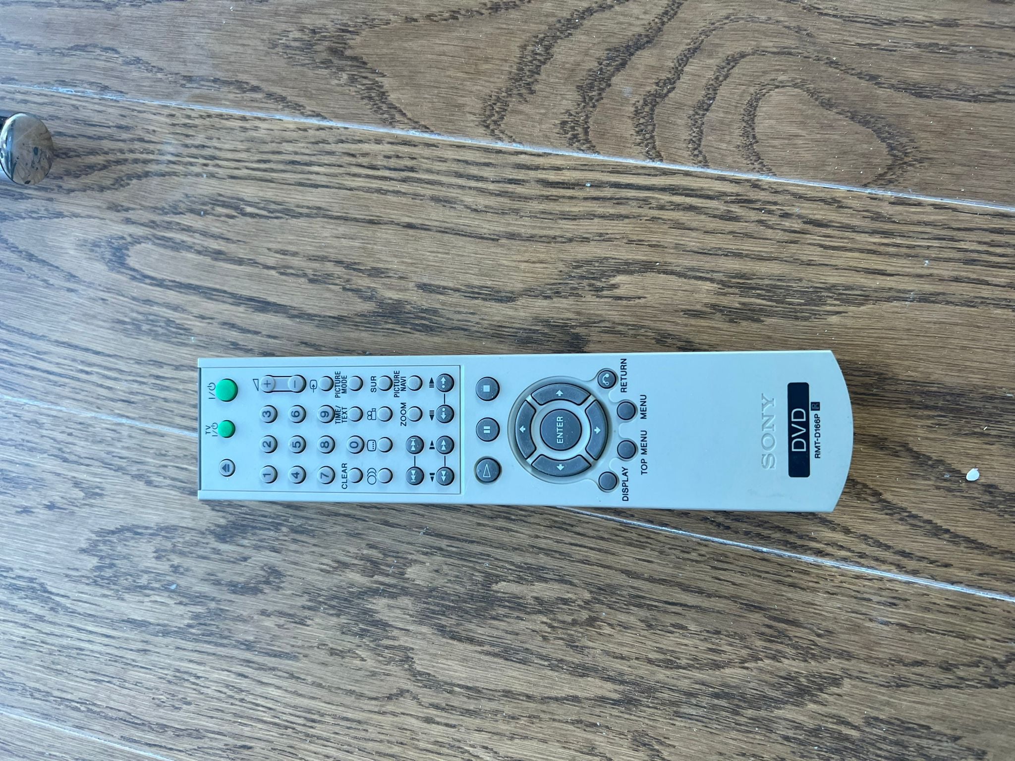 Sony DVD player with remote control box - Image 1