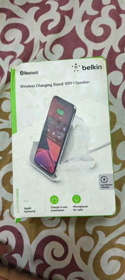 belkin Bluetooth Wireless Charging Stand 10W+Speaker - Image 1