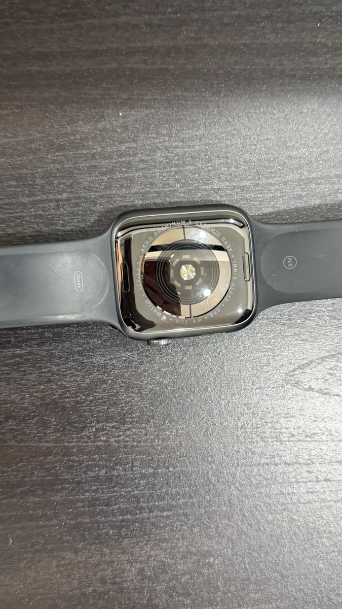 Apple Watch Series 5 - Image 3