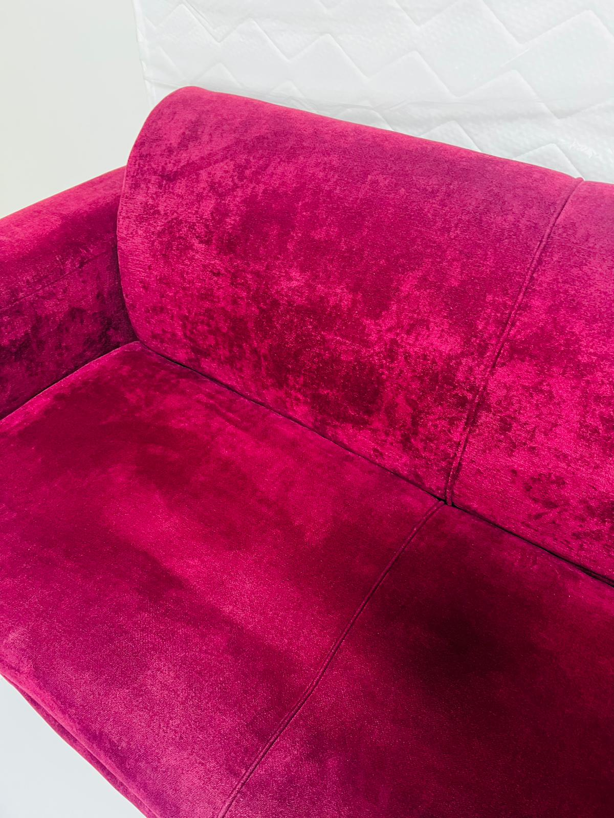 SOFA FOR SALE - Image 4