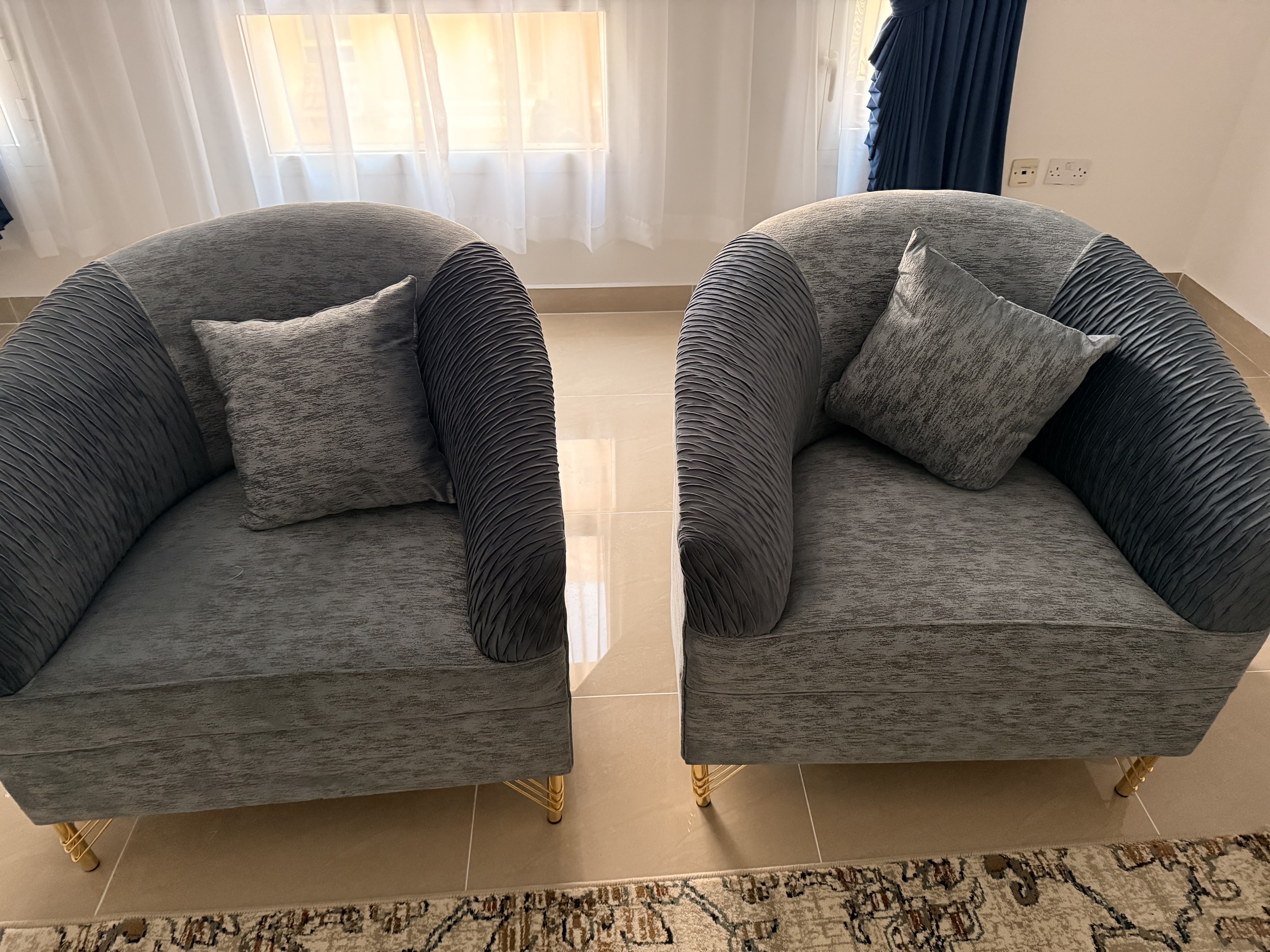 Complete set of Sofa - Image 4