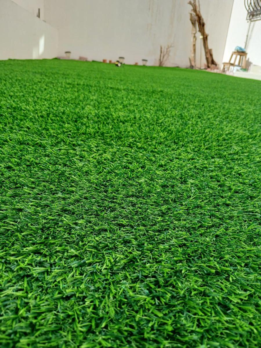 Good quality artificial grass carpet - Image 2