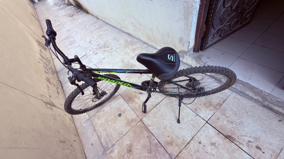 Adults 26 in rally cycle good condition new seat and tyres - Image 2