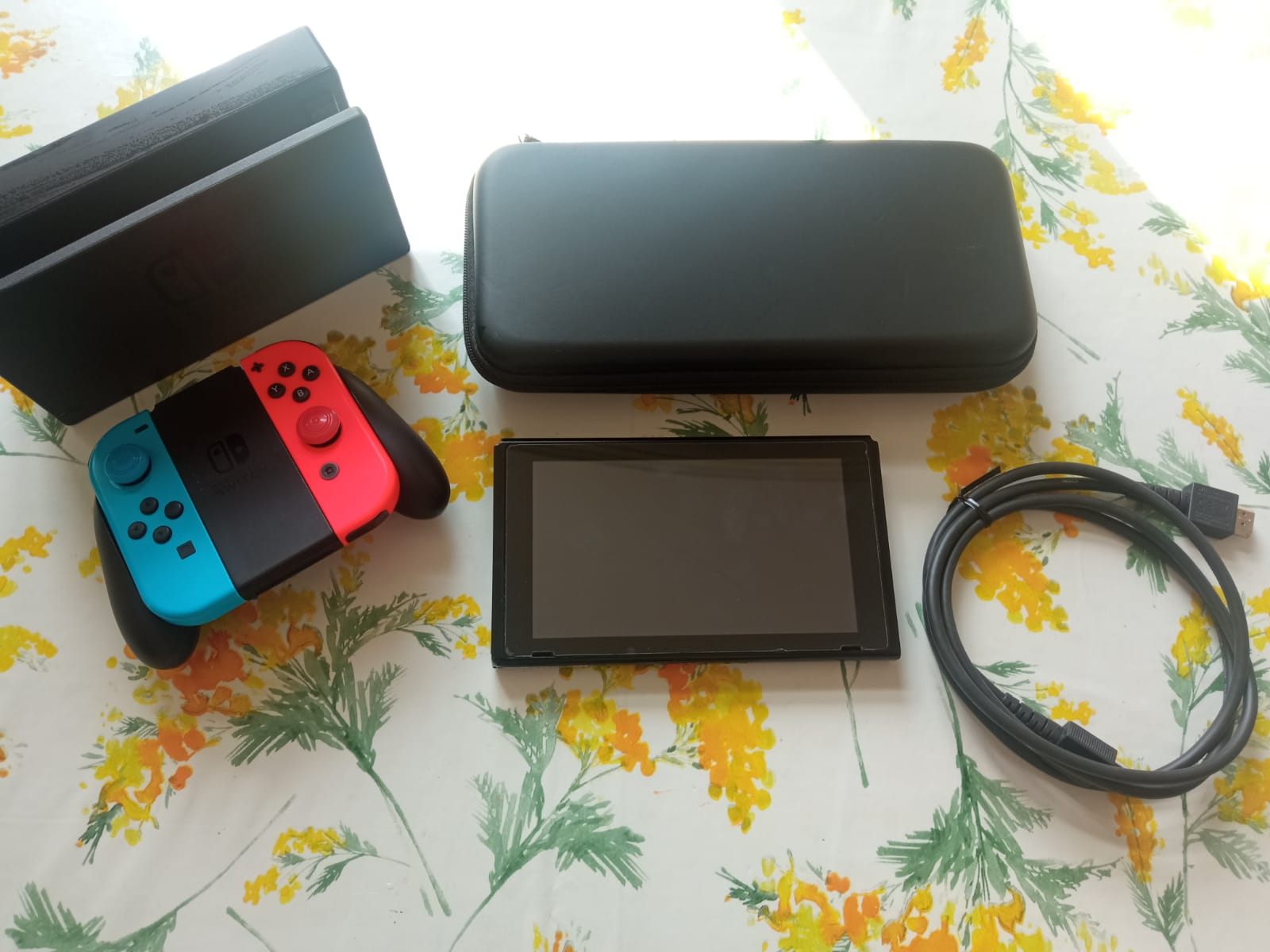 NINTENDO SWITCH FOR SALE - Image 1