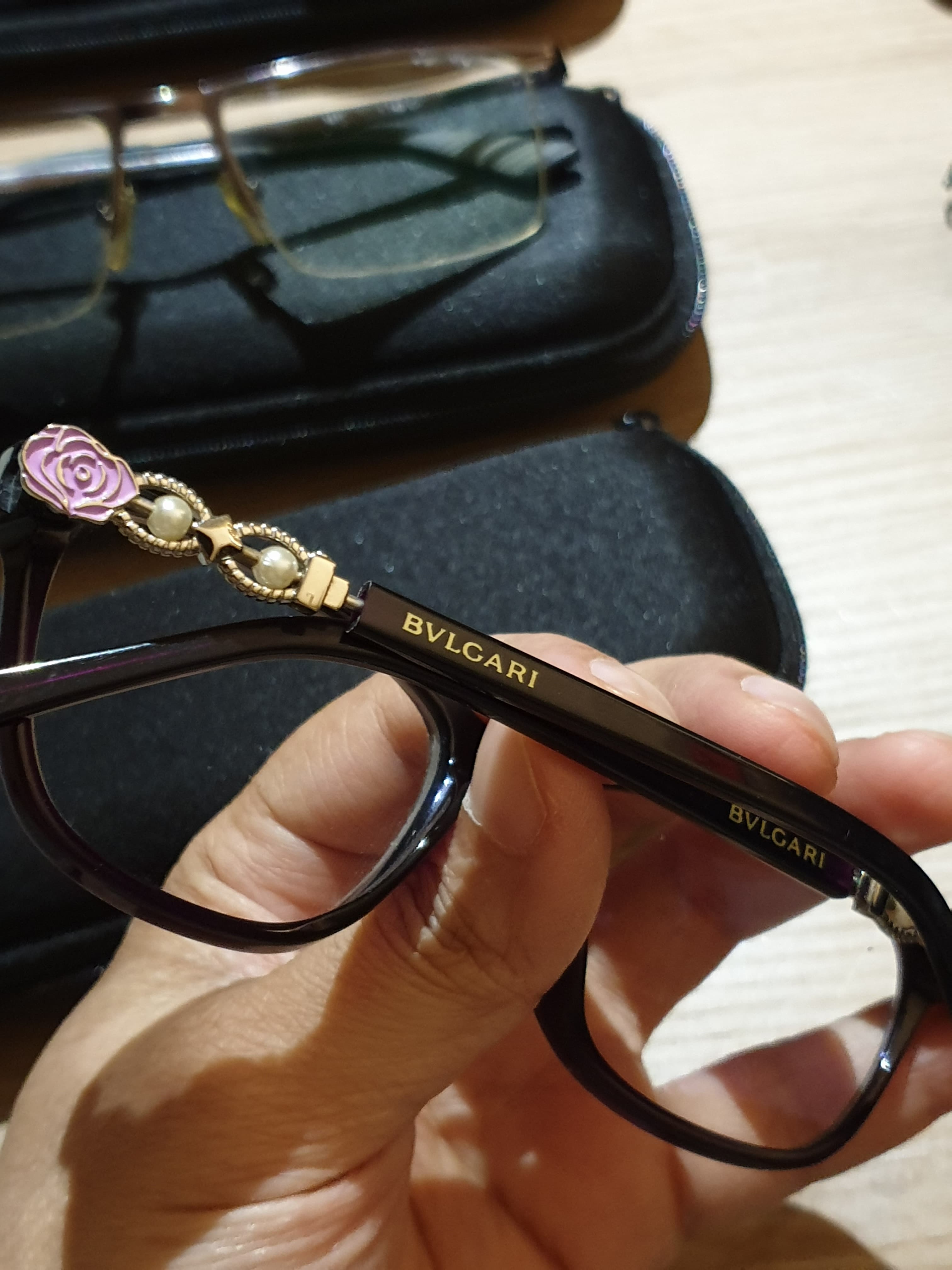 QR 150 only for all...Reading Power Glasses with Frame  - Image 2