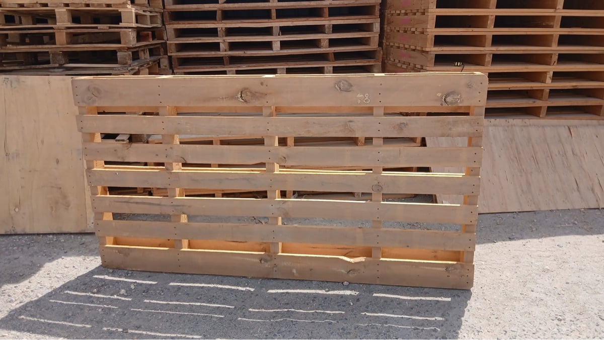 Used Wood Pallet - Image 2