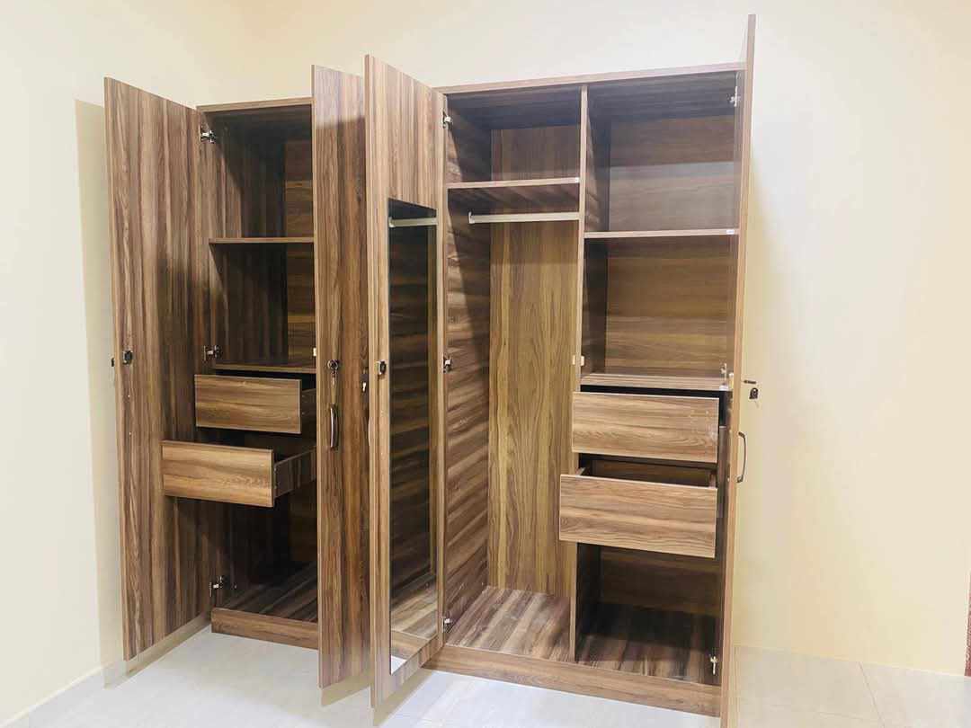 Qatar Airways Furniture available - Image 6