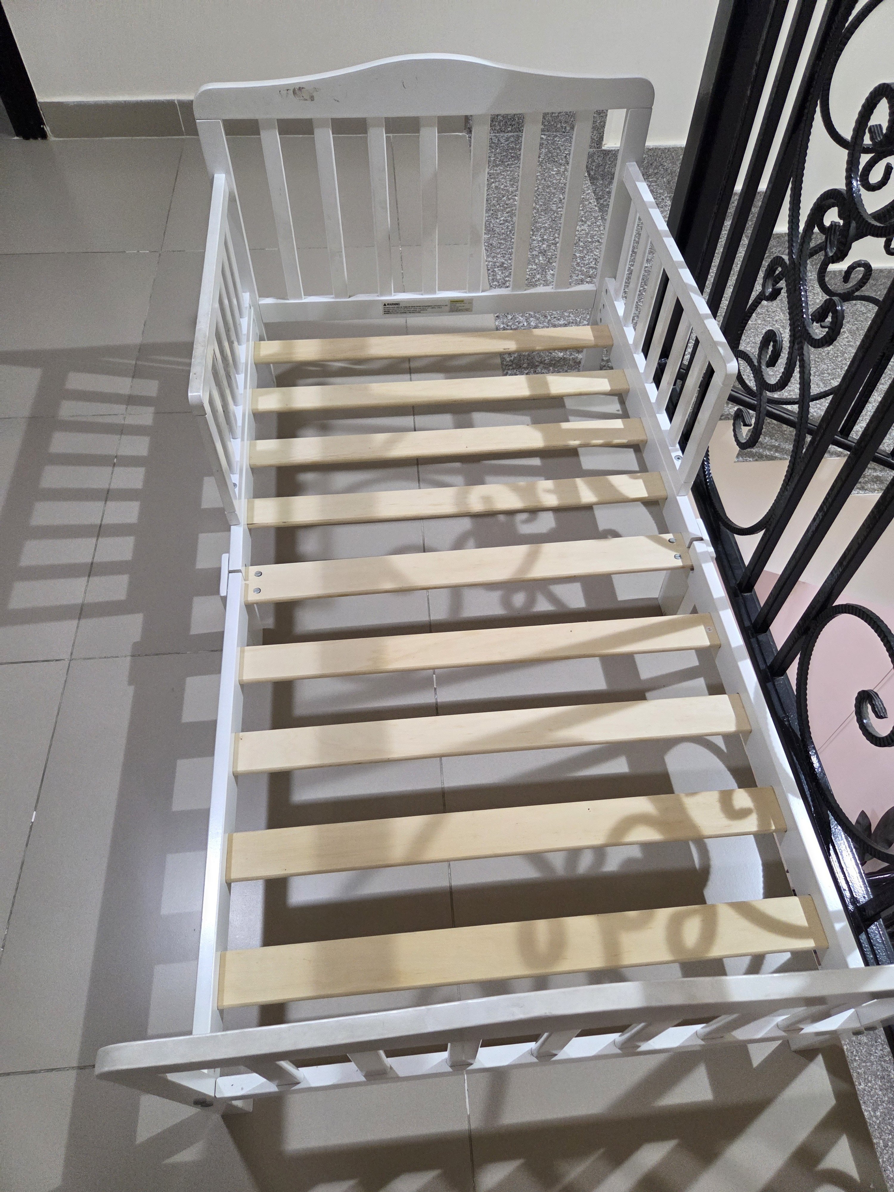 Kids bed for sale - Image 1