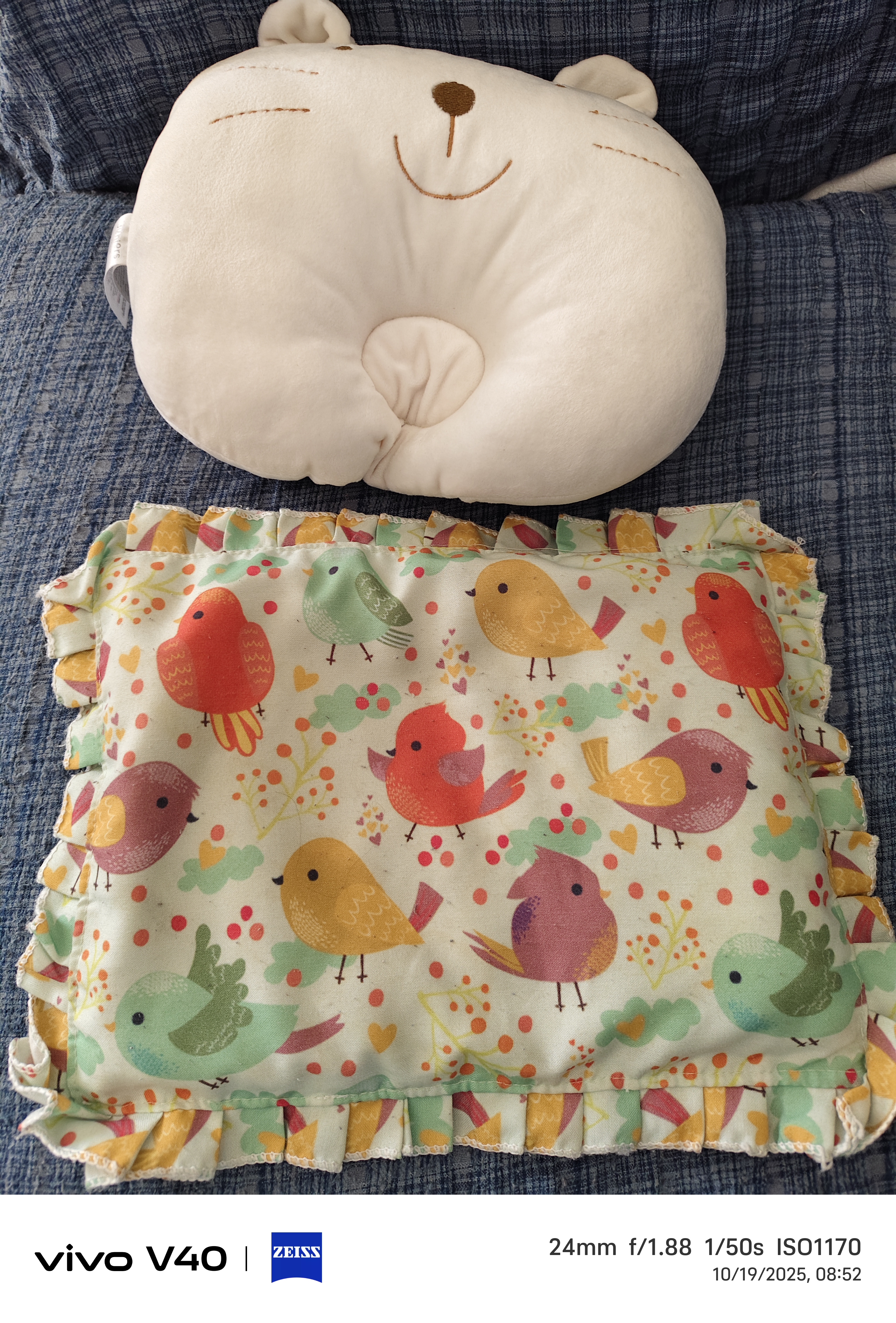Baby mustard / Rai pillow + juniors pillow - Image 1