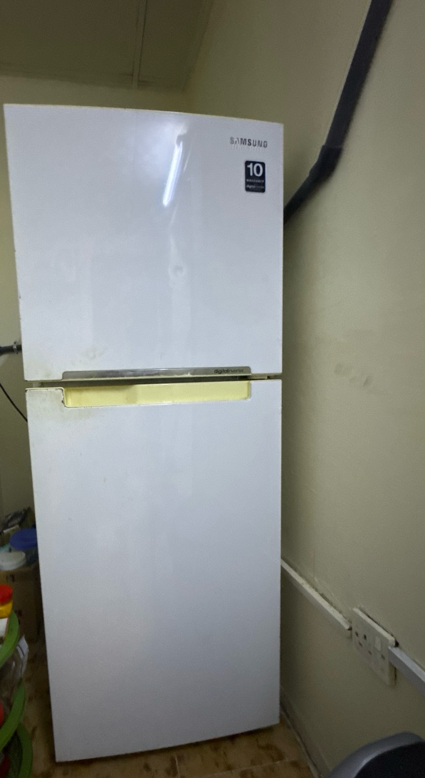 Refridgerator - Image 1