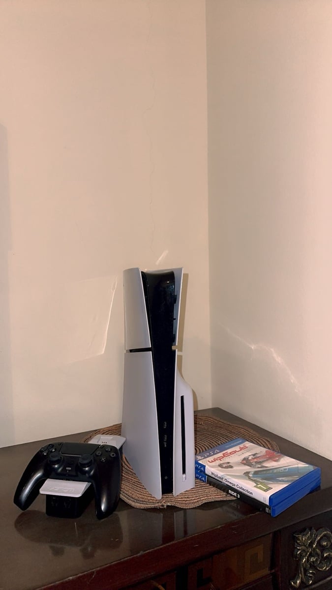 PlayStation 5 slim disk edition - Image 1