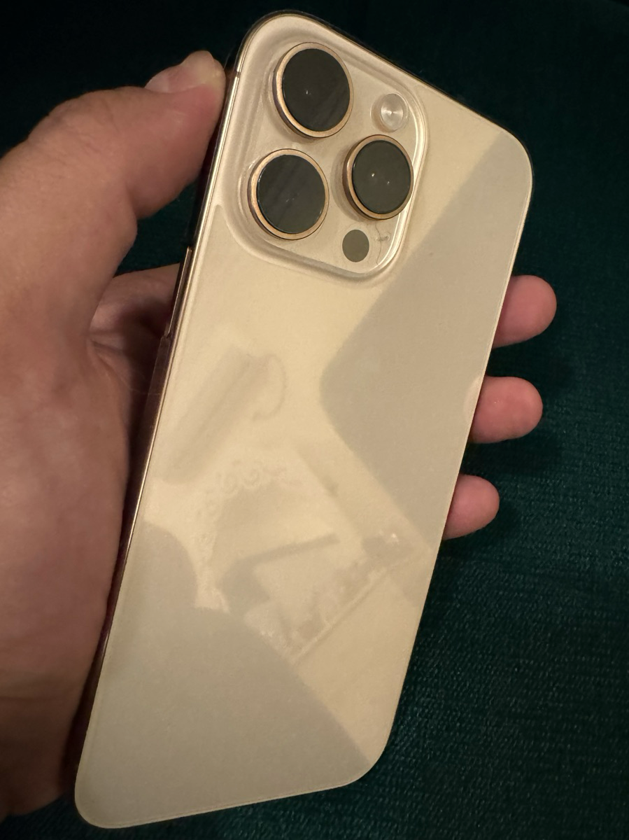 iPhone 16 PRO MAX - Image 3