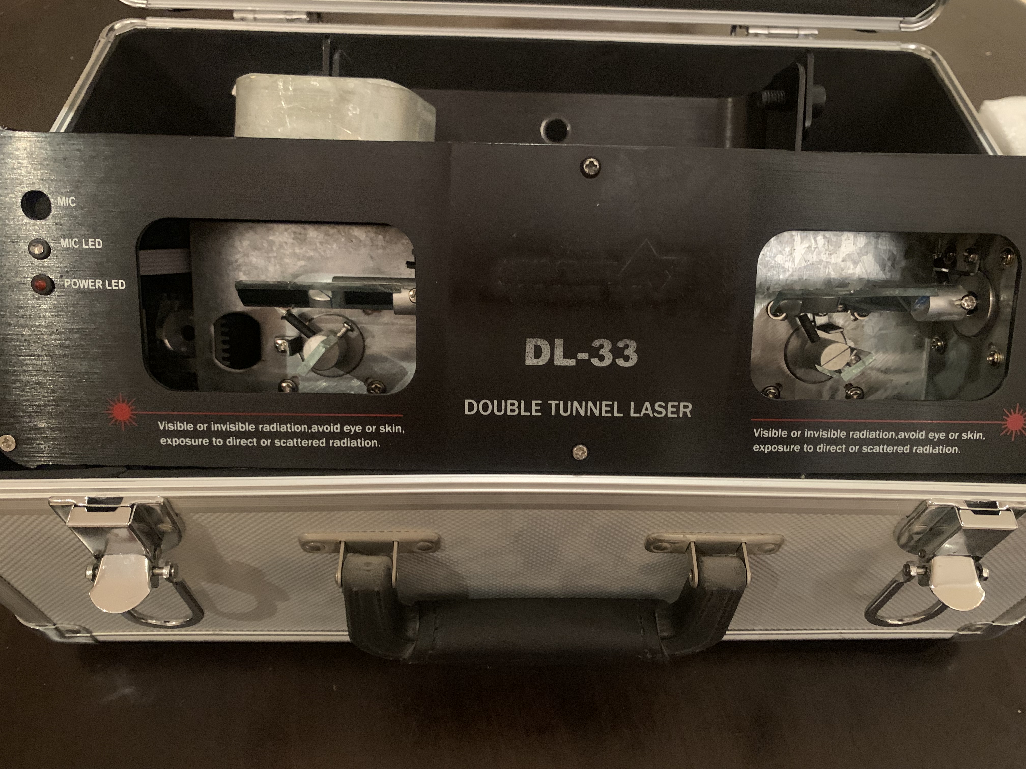 Laser light 100mw with Flight Case / Dual Window - Image 4