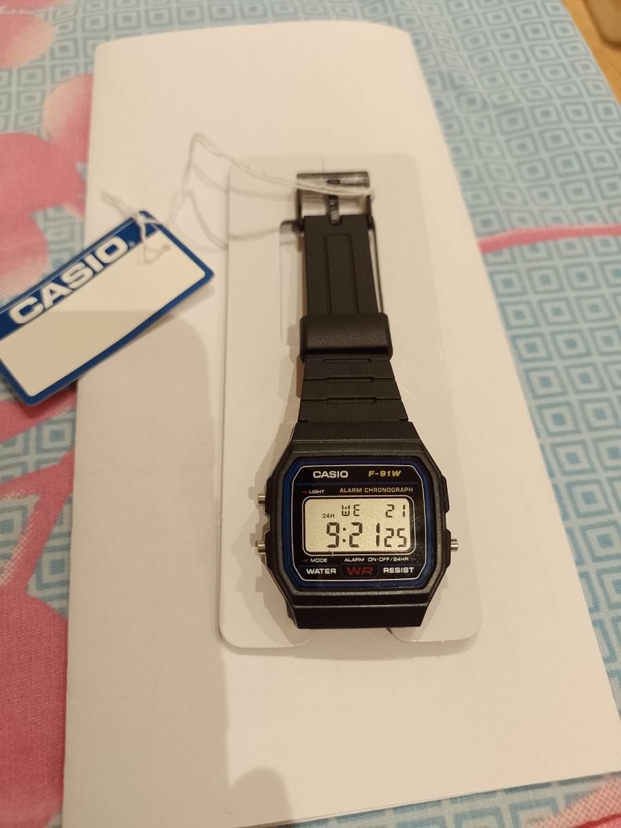 Casio f91w - Image 2